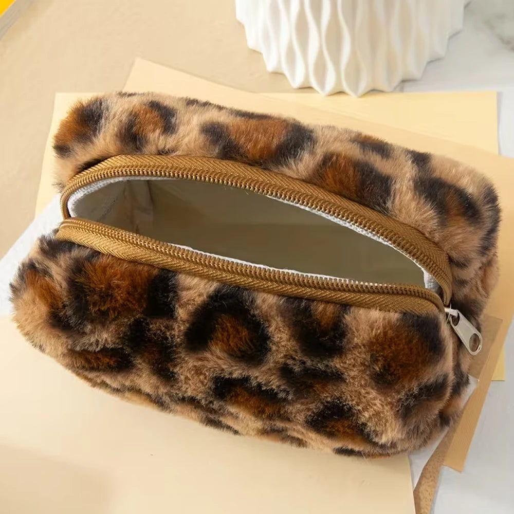 Trousse de maquillage léopard