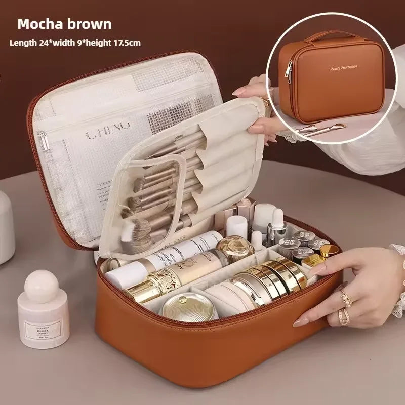 Trousse de maquillage compartimentée